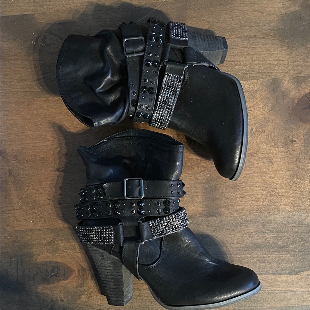 Not Rated Boots purchased from Buckle. Black Approx 3.75” Heeled Boots